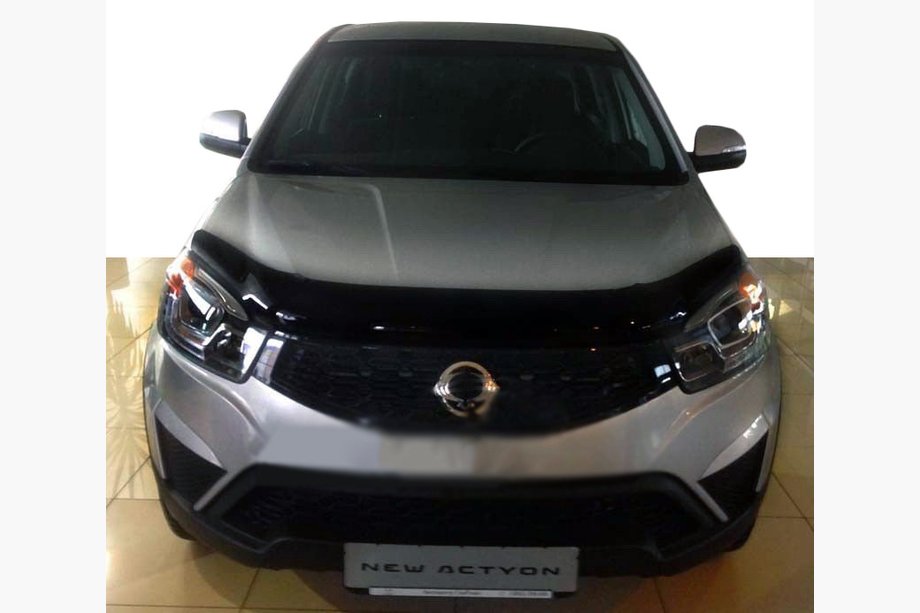 SsangYong Korando 2010–2019 Konepellin tuuliohjain 2013+ (SIM) Image