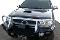 Toyota Hilux 2006–2015 Konepellin deflektori 2005-2011 (SIM) kuva 1