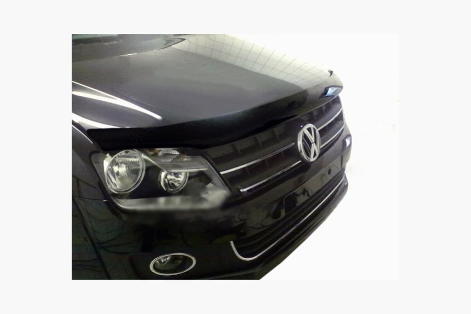 Volkswagen Amarok 2010–2022 Konepellin tuuliohjain (SIM) Image