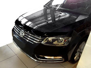 Volkswagen Passat B7 2012–2015 Konepellin tuuliohjain (SIM) kuva 1