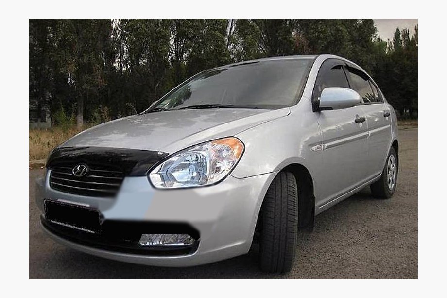 Hyundai Accent 2006–2010 Konepellin tuuliohjain (SIM) Image