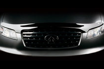 Infiniti FX 2003–2008 Konepellin tuuliohjain (SIM) kuva 1