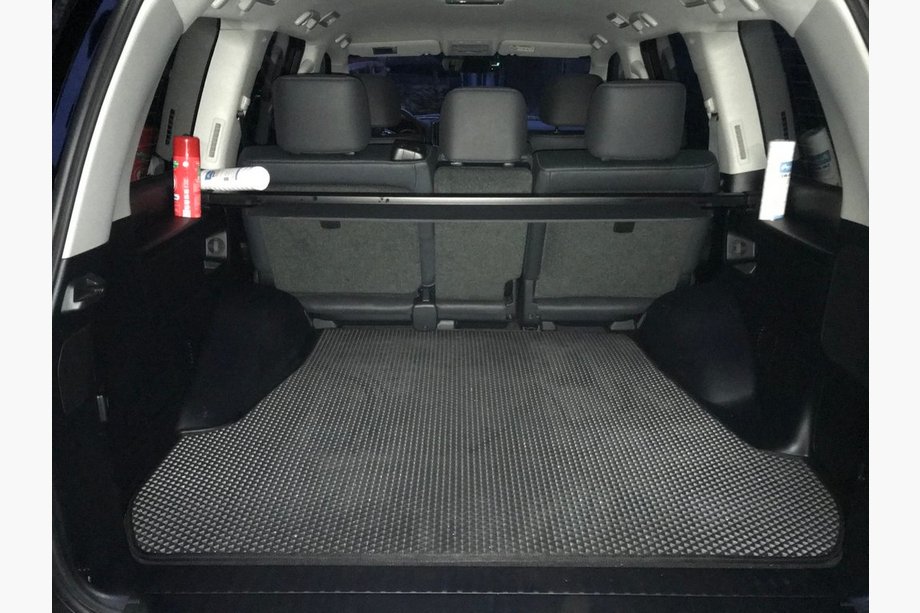 Lexus LX570/450d 2008–2022 Tavaratilamatto V-1 (EVA, 5 paikkaa, musta) Image