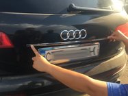 Audi Q7 2005–2015 Kromilista rekisterikilven yläpuolelle Carmos (ruostumaton teräs) kuva 1