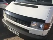 Volkswagen T4 Caravelle/Multivan 1990–2003 Konepellin deflektori FLY (suorat ajovalot) kuva 2