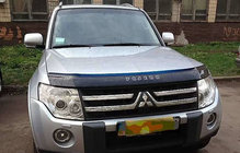 Mitsubishi Pajero Wagon IV 2006–2021 Konepellin tuuliohjain (VIP) kuva 1