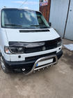 Volkswagen T4 Caravelle/Multivan 1990–2003 Kiveniskusuoja konepeltiin (suorat ajovalot) (HIC) kuva 1