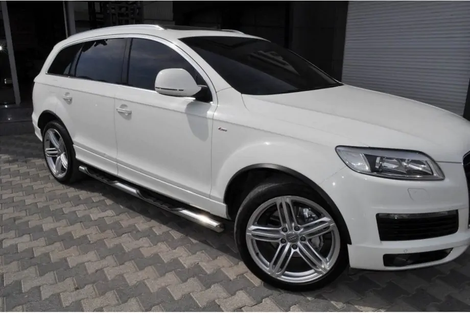 Audi Q5 2008–2017 Sivupalkit (2 kpl, ruostumaton teräs) Image