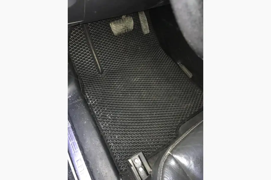Chevrolet Captiva 2006–2019 EVA-lattiamatot (mustat) Image