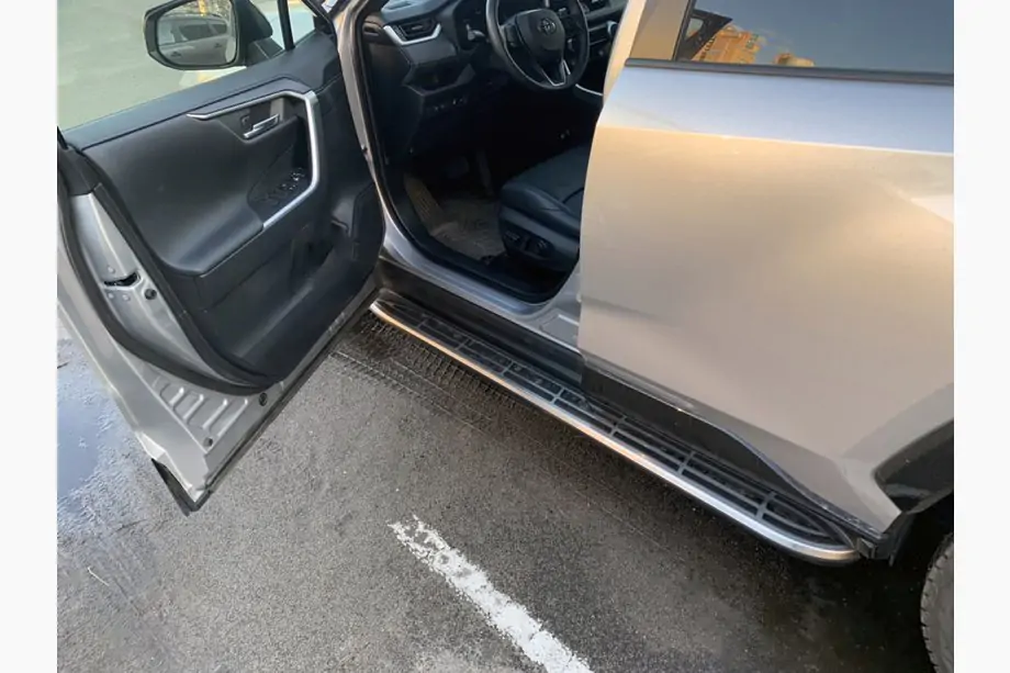 Toyota Rav 4 2019–2025 OEM V1A sivuportaat (2 kpl, alumiini) Image