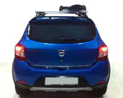 Dacia Sandero 2013–2020 Spoileri (maalattava) kuva 1