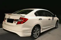 Honda Civic Sedan IX 2011–2016 Valollinen spoileri (maalattava) kuva 1