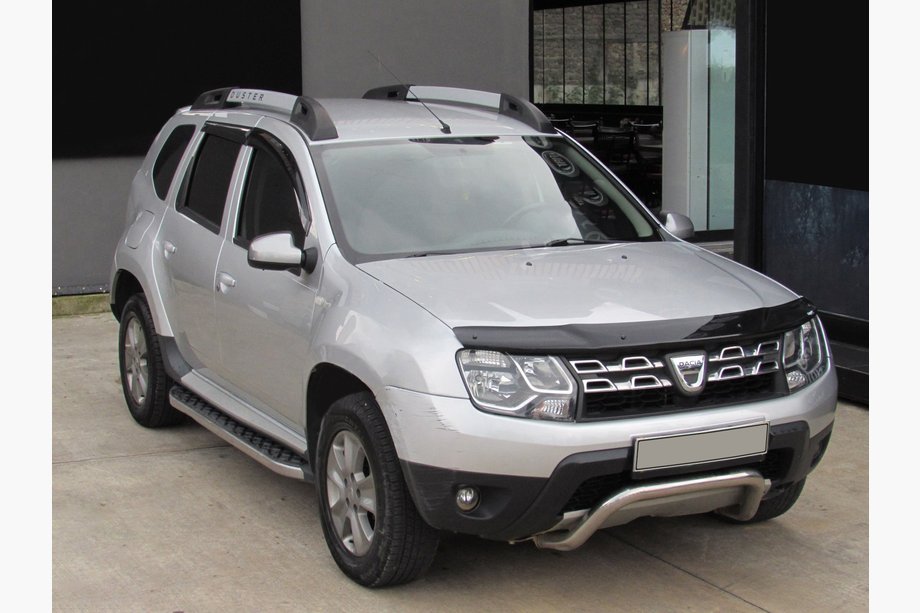 Dacia Duster 2008–2018 Konepellin deflektori EuroCap Image
