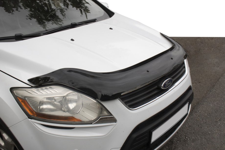 Ford Kuga 2008–2013 Konepellin tuuliohjain EuroCap Image