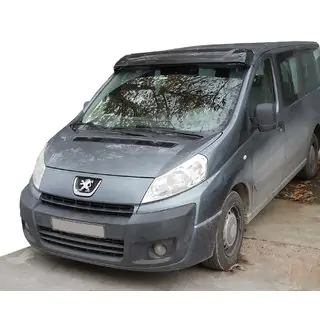 Tuulilasin visiiri (kiiltomusta, 5 mm) Peugeot Expert 2007–2016 kuva 1