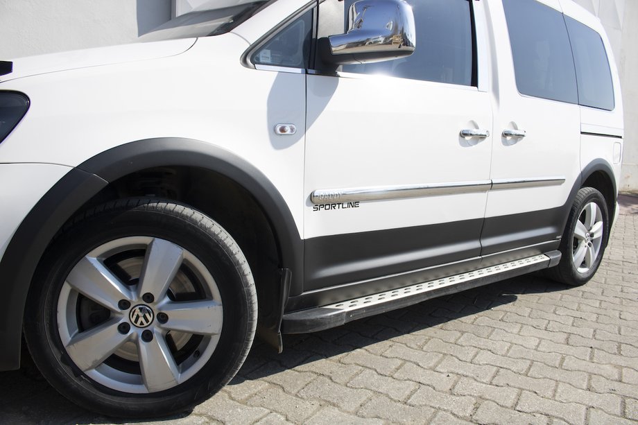 Volkswagen Caddy 2004–2010 Koristelista- ja lokasuojan levikesarja Image