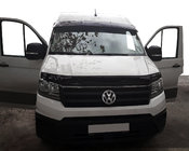Volkswagen Crafter 2016– Tuulilasin deflektori (kiiltomusta, 5 mm) kuva 1