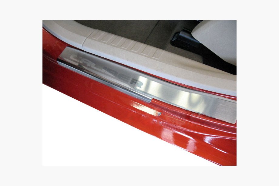 Dodge Caliber 2006–2011 Nataniko Premium kromiset kynnyslistat (4 kpl, ruostumaton teräs) Image