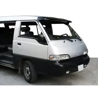 Tuulilasin visiiri (kiiltomusta, 5 mm) Hyundai H100 kuva 1