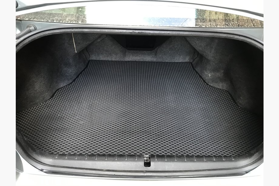 Mitsubishi Galant 2003–2012 Tavaratilan matto (EVA, musta) Image