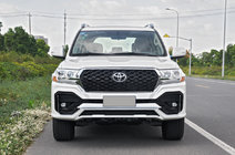 Toyota Land Cruiser 200 2007–2021 Korisarja 2016↗ (TRD EWAN 2023) kuva 7