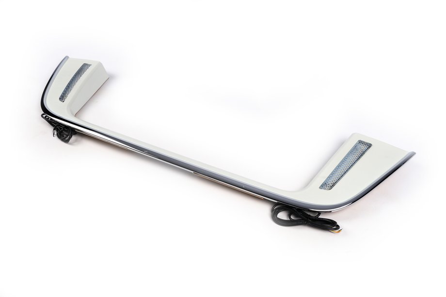Toyota Land Cruiser 200 2007–2021 LED-rekisterikilpiteline Image