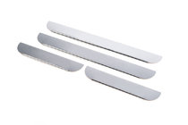 Toyota Rav 4 2006–2013 Carmos-kynnyslistat (4 kpl, ruostumaton teräs) kuva 1