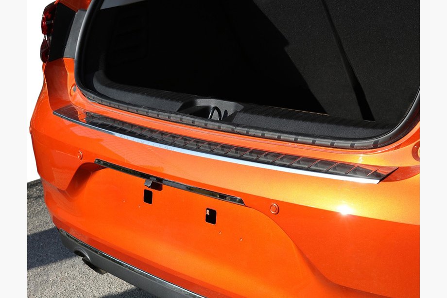 Renault Clio V 2019– Takapuskurin suojalista (RST) Image