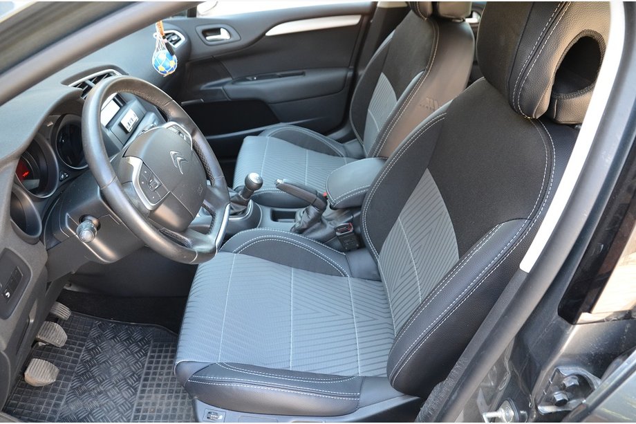Citroen C-4 2010–2018 Ekonahkaiset istuinsuojat SoyuzAuto Premium Image