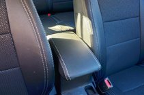 Suzuki SX4 S-Cross 2013–2016 SoyuzAuto Dynamic -istuinsuojat kuva 10