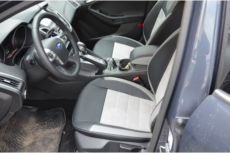 Ford Focus III 2011–2017 Mallikohtaiset keinonahkaiset istuinsuojat Brothers Leather Style Image