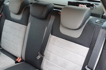 Ford Focus III 2011–2017 Mallikohtaiset keinonahkaiset istuinsuojat Brothers Leather Style kuva 4