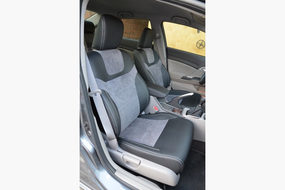 Honda Civic Sedan IX 2011–2016 SoyuzAuto Leather-style istuinsuojat Kuva 3