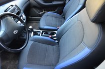 Hyundai Elantra (HD) 2006–2011 Istuinsuojat Elite (keinonahka + Alcantara-jäljitelmä) kuva 6