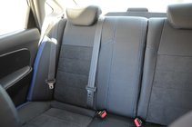 Hyundai Elantra (HD) 2006–2011 Istuinsuojat Elite (keinonahka + Alcantara-jäljitelmä) kuva 4