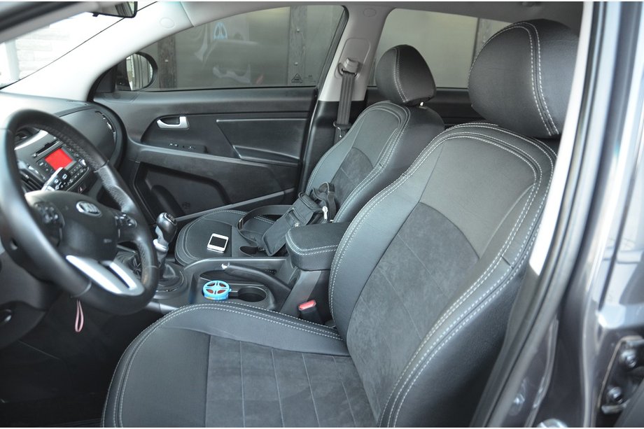 Kia Sportage 2010–2015 SoyuzAuto Leather Style -mallikohtaiset istuinsuojat Image