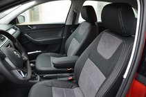 Skoda Rapid 2012–2019 SoyuzAuto Leather-style istuinsuojat kuva 1