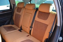 Volkswagen Touareg 2010–2018 Auton istuinsuojat (Alcantaran ja nahan korvike, Elite) kuva 8