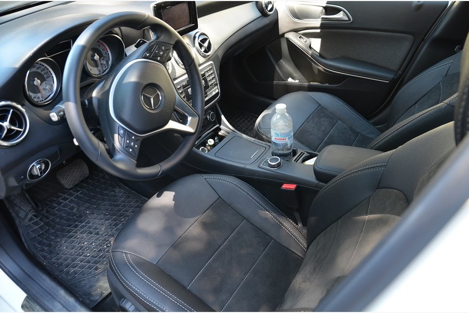 Mercedes GLA X156 2014–2019 SoyuzAuto Leather Style istuinpäälliset Image