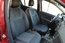 Renault Sandero 2013–2022 SoyuzAuto Leather style -auton istuinsuojat kuva 7
