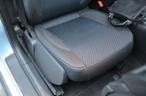 Audi A4 B6 2000–2004 UUTUUS!!! Alkuperäiset SoyuzAuto Premium -istuinsuojat kuva 5