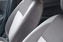 Ford Fiesta 2008–2017 Uutuus! Ekonahkaiset istuinsuojat (2013↗) Brothers Premium kuva 2