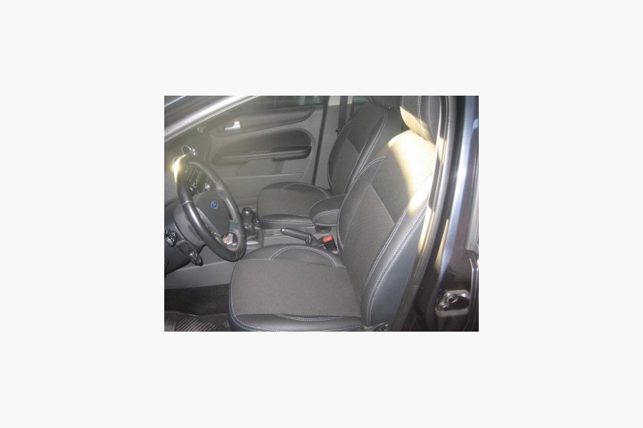 Ford Focus II 2005–2008 Uutuus! SoyuzAuto Premium -auton istuinsuojat Image