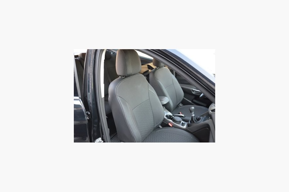 Ford Kuga/Escape 2013–2019 Auton istuinsuojat (kangas/keinonahka, Premium) Image