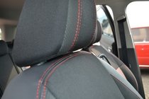 Ford Kuga 2008–2013 Ekonahkaiset istuinsuojat SoyuzAuto Premium kuva 2
