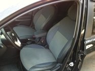 Hyundai Accent 2011–2017 Auton penkinpäälliset (keinonahka↗kangas, Premium) kuva 1