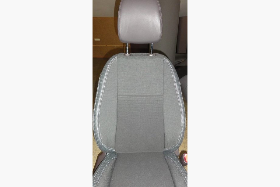 Hyundai IX-35 2010–2015 Ekonahkaiset istuinsuojat SoyuzAuto Premium Image