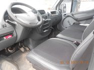 Mercedes Sprinter W901/902/903/904/905 1995–2006 Alkuperäiset Premium-istuinpäälliset (keinonahka + kangas) 2+1 kuva 4