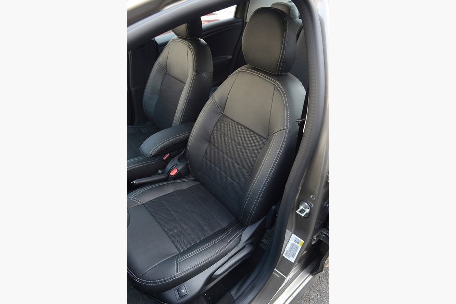 Citroen C-Elysee 2013–2022 Istuinsuojat SoyuzAuto Dynamic Image