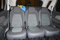 Citroen C-4 Picasso 2013–2022 Ekonahkaiset istuinsuojat SoyuzAuto Premium kuva 3